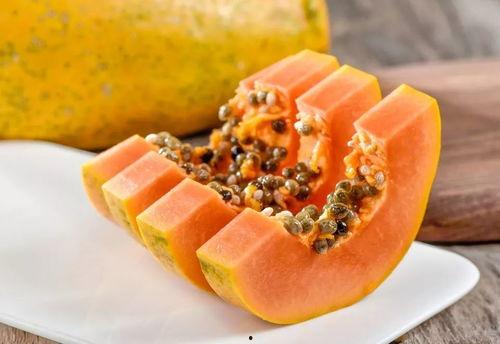 吃瓜真的丰胸吗,吃瓜真的能丰胸？科学解析水果丰胸的真相