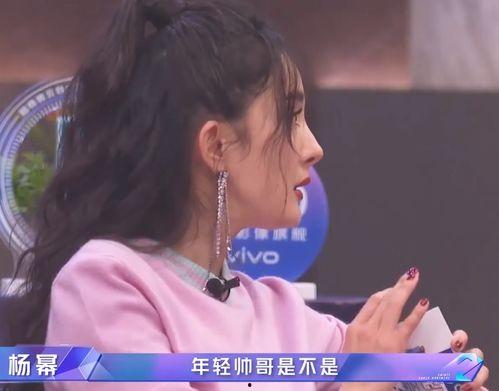 女朋友认错吃瓜,女友的瓜田奇遇记