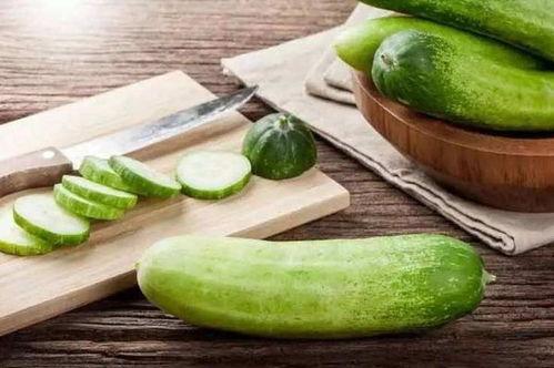 现在吃瓜的危害,揭秘过度追剧、刷资讯的危害