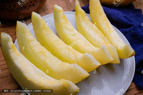 吃冰糖雪梨瓜视频,清甜解暑，美味养生新选择