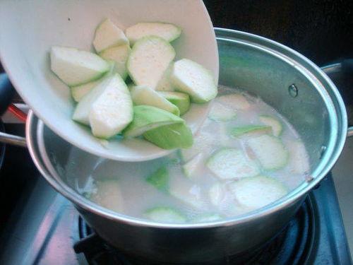 早生蒲瓜怎么吃,探索家常美味新选择