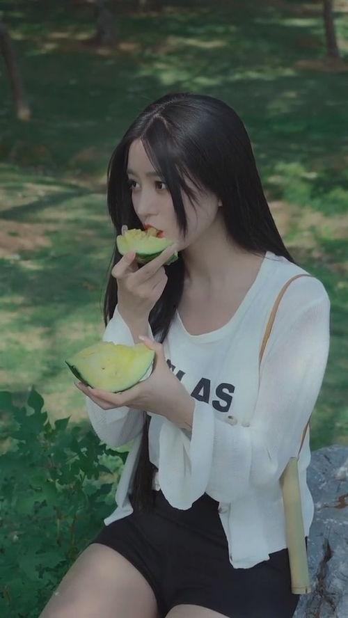 吃瓜美女学生,揭秘吃瓜美女学生的那些事儿