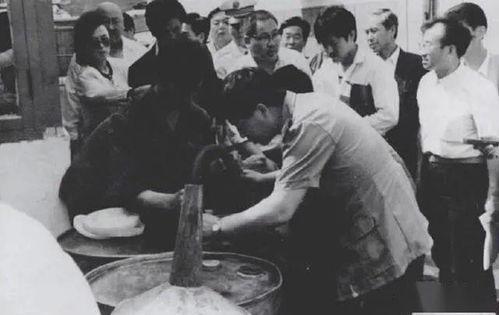 潍坊天台吃瓜事件始末,一场网络热议的真相追踪